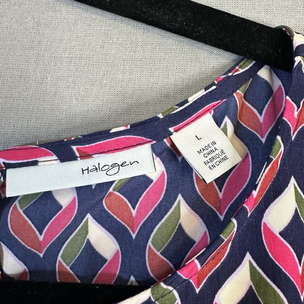 Halogen L Navy Pink Geometric V-Neck Shift Knee Dress Sleeveless Zip Closure - Picture 3 of 7